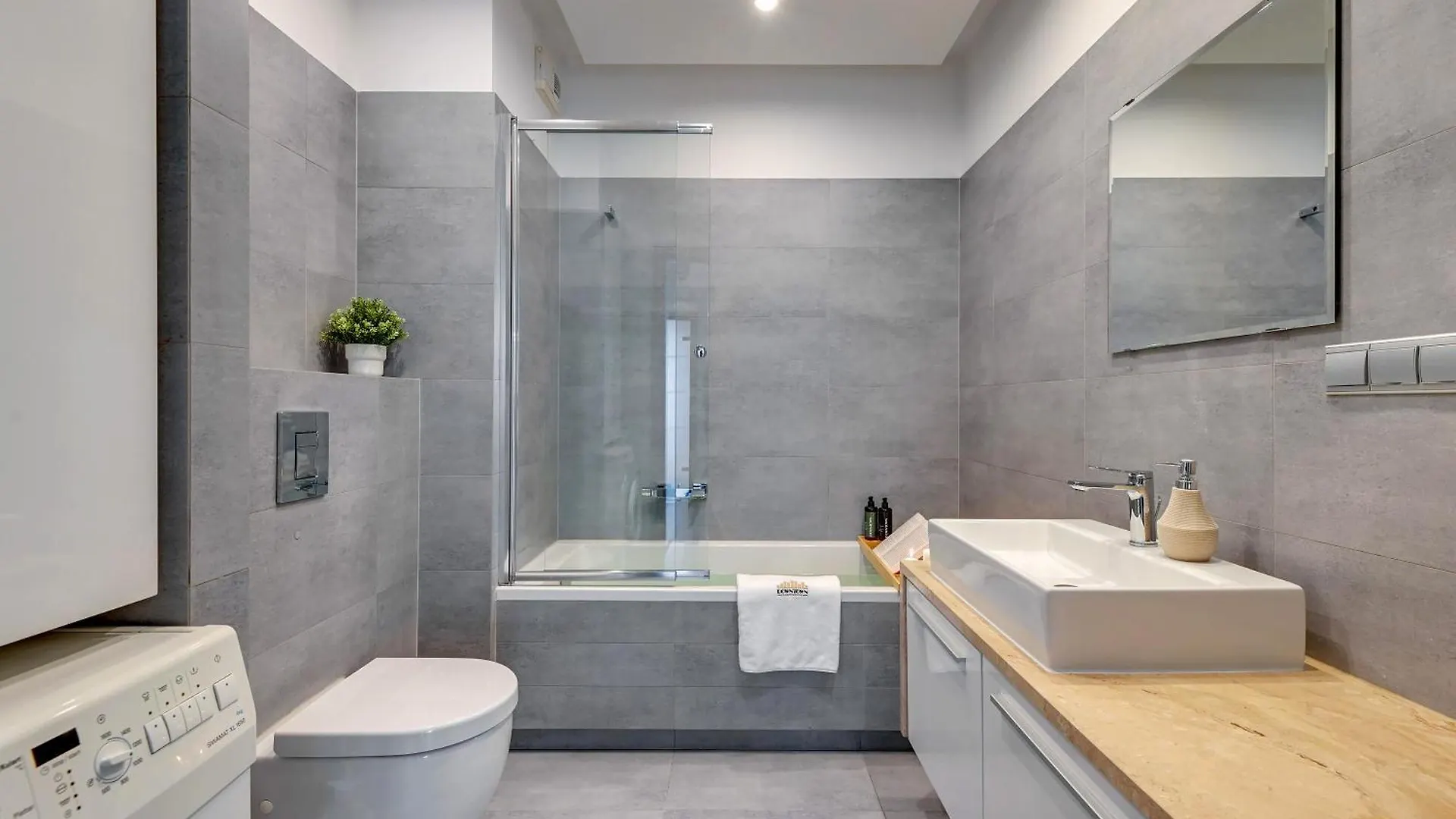 Nad Stawem By Downtown Apartments Gdansk