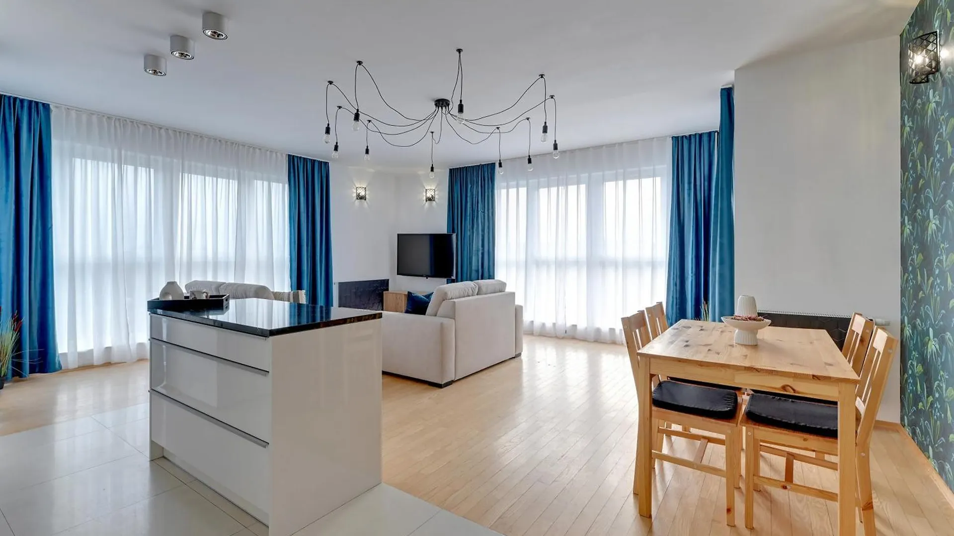 Nad Stawem By Downtown Apartments Gdansk